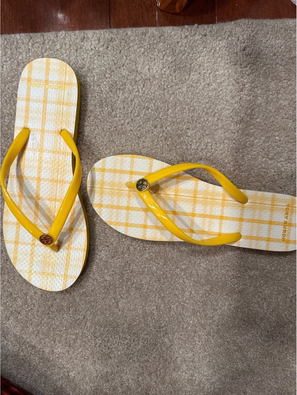 (5)Tory Burch Yellow Plaid Flip Flop Sandals